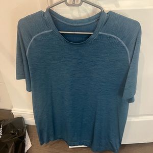 Men’s Lululemon Active T-shirt